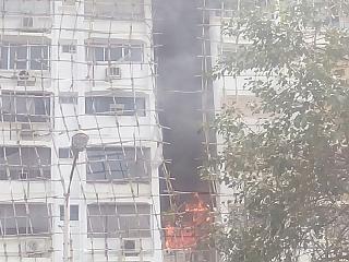 Fire at the building in Mahalaxmi area | महालक्ष्मी परिसरात इमारतीला आग