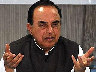 Subramaniam Swamy's attack on Congress workers | काँग्रेस कार्यकर्त्यांचा सुब्रहमण्यम स्वामींच्या ताफ्यावर हल्ला