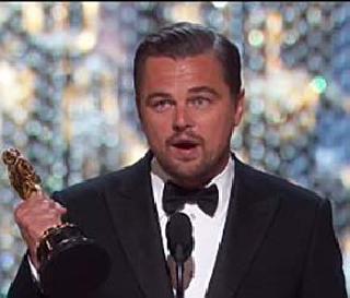 Finally Leonardo received an Oscar | अखेर लिओनार्डोला ऑस्कर मिळाला