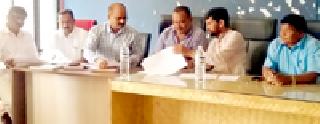 15 day ultimatum for irrigation wells | सिंचन विहिरींच्या याद्यांसाठी १५ दिवसांचा अल्टीमेटम 15 day ultimatum for irrigation wells | सिंचन विहिरींच्या याद्यांसाठी १५ दिवसांचा अल्टीमेटम