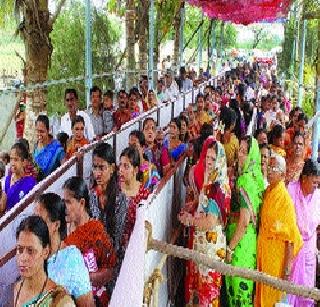 Devotees at Shegaon! | शेगाव येथे भक्तांची मांदियाळी!