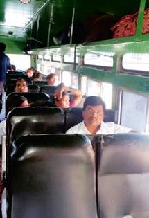 Legislators' Journey through Transport Corporation bus pass | परिवहन महामंडळाच्या बसगाडीतून आमदारांचा प्रवास Legislators' Journey through Transport Corporation bus pass | परिवहन महामंडळाच्या बसगाडीतून आमदारांचा प्रवास