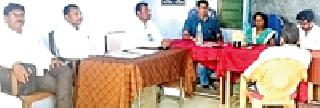 Millions of frauds in Rohoya's work | रोहयोच्या कामात लाखोंचा गैरव्यवहार