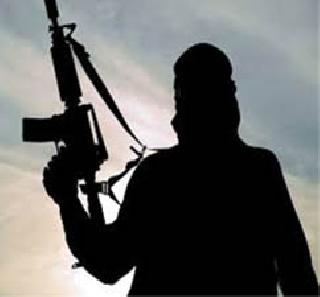 10 terrorists infiltrated in Gujarat | गुजरातमध्ये १० दहशतवादी घुसले