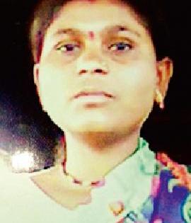 Dying from the labor delivery tablets and the death of the baby | प्रसूती टेबलवरून पडून बाळंतिणीचा मृत्यू Dying from the labor delivery tablets and the death of the baby | प्रसूती टेबलवरून पडून बाळंतिणीचा मृत्यू