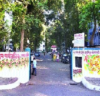 The symbol of the 'Rajhanshan Society' unity at Ghatkopar | घाटकोपर येथील ‘राजहंस सोसायटी’ एकतेचे प्रतीक