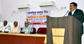 Customer days in Collectorate office | जिल्हाधिकारी कार्यालयात ग्राहक दिन Customer days in Collectorate office | जिल्हाधिकारी कार्यालयात ग्राहक दिन