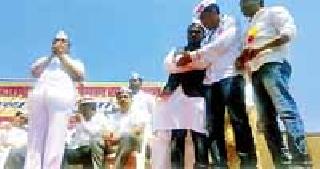Old pension plans do not compromise | जुन्या पेन्शन योजनेबाबत तडजोड नाही Old pension plans do not compromise | जुन्या पेन्शन योजनेबाबत तडजोड नाही