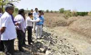 Water conservation work as village plan | गाव आराखड्याप्रमाणे जलसंवर्धनाची कामे