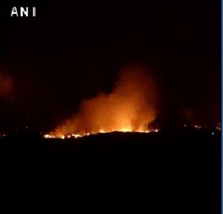 Fire Against Deonar Dumping Ground | देवनार डंपिग ग्राऊंडवर पुन्हा आग