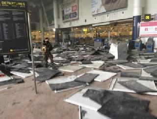 Brussels blast, two employees of Jet Airways injured | ब्रसेल्स स्फोट, जेट एअरवेजचे दोन कर्मचारी जखमी