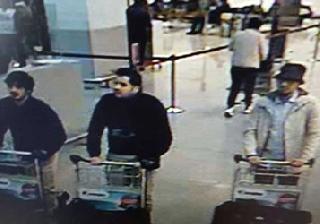 Two brothers' hands behind the Brussels airport explosion | ब्रसेल्स विमानतळ स्फोटामागे दोन बंधूंचा हात