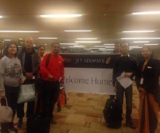 Jet Airways plane returned home with 242 Indians stuck in Brussels | ब्रसेल्समध्ये अडकलेल्या २४२ भारतीयांना घेऊन जेट एअरवेजचं विमान मायदेशी परतलं