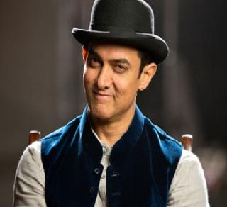 Aamir will go to the 'Pinjara' theater | आमिर थिएटरमध्ये जाऊन पाहणार 'पिंजरा'