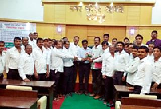 Bhadravati Nagarparishad first in administrative evaluation | प्रशासकीय मूल्यमापनात भद्रावती नगरपरिषद प्रथम Bhadravati Nagarparishad first in administrative evaluation | प्रशासकीय मूल्यमापनात भद्रावती नगरपरिषद प्रथम
