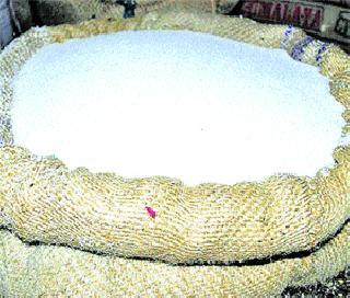 Sugar export of Rs. 8 crores | साखर निर्यातीपोटी साडेआठ कोटी