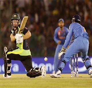 Australia need 161 runs to win | ऑस्ट्रेलियाचे भारताला १६१ धावांचे आव्हान