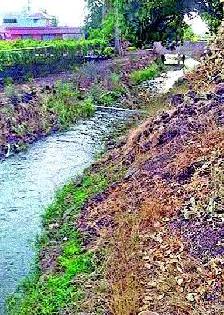 At the end of the day, water came in the water of the tinker | ..अखेर टाकळी विंचूर चारीला आले पाणी At the end of the day, water came in the water of the tinker | ..अखेर टाकळी विंचूर चारीला आले पाणी
