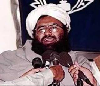 China's opposition to hanging Masood Azhar in terrorist list | मसुद अजहरला संयुक्त राष्ट्राच्या दहशतवादी यादीत टाकण्यास चीनचा विरोध