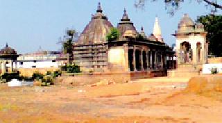 Gosavi memorial, restoration of the temples | गोसावी स्मारक, मंदिरांचा जीर्णोद्धार