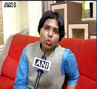 Fighting for Mahalaxmi Temple from 13th April - Trupti Desai | १३ एप्रिलपासून महालक्ष्मी मंदिर प्रवेशासाठी लढा - तृप्ती देसाई