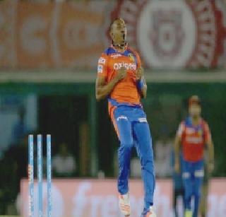 Bravo lb Kings XI Punjab, Gujarat Lions need 162 runs to win | किंग्ज इलेव्हन पंजाबला ब्राव्होने रोखले, गुजरात लायन्सला विजयासाठी १६२ धावांची गरज