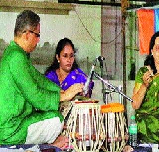 Believe in devotion, BhavGeetan concerts | भक्ति, भावगीतांच्या मैफलीने सांगता