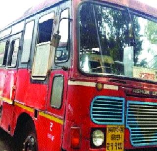 One injured in Dasgaon crash | दासगाव अपघातात एक जखमी