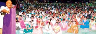 Babasaheb's Buddhammhamam is blindfolded and discriminatory | बाबासाहेबांचा बुद्धधम्म अंधश्रद्धामुक्त अन् विवेकनिष्ठ Babasaheb's Buddhammhamam is blindfolded and discriminatory | बाबासाहेबांचा बुद्धधम्म अंधश्रद्धामुक्त अन् विवेकनिष्ठ