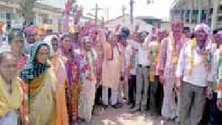 चार ग्रा.पंं. भाजपा तर तीन काँग्रेसच्या ताब्यात