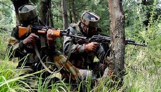 Three militants killed in Jammu and Kashmir encounter | जम्मू-काश्मीरमध्ये चकमकीत ३ दहशतवादी ठार