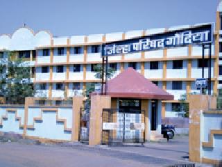 Gazla scam in the general meeting of Zilla Parishad | जिल्हा परिषदेच्या सर्वसाधारण सभेत गाजला घोटाळा Gazla scam in the general meeting of Zilla Parishad | जिल्हा परिषदेच्या सर्वसाधारण सभेत गाजला घोटाळा