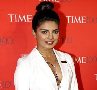 Priyanka Chopra's criticism of Donald Trump | प्रियंका चोप्राची डोनाल्ड ट्रम्प यांच्यावर टीका