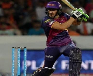 According to the Duckworth-Lewis rule, Raising Pune SuperJaytas beat Sunrisers Hyderabad | डकवर्थ लुईस नियमानुसार रायझिंग पुणे सुपरजाएंटसचा सनरायझर्स हैदराबादवर विजय