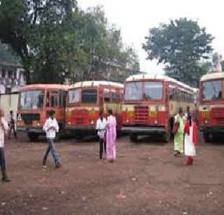Murud - Avoid starting ST buses | मुरुड - तळा एसटी सुरु करण्यास टाळाटाळ Murud - Avoid starting ST buses | मुरुड - तळा एसटी सुरु करण्यास टाळाटाळ