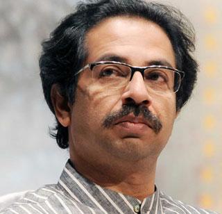 Uddhav Thackeray's criticism of Independent Vidarbha? | स्वतंत्र विदर्भाचे निशाण फडकवणारी ही अवलाद कुणाची?, उद्धव ठाकरेंची सणसणीत टीका