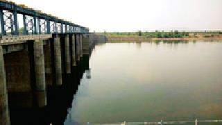 Water is given to the industry group from Wainganga Barrage | वैनगंगा बॅरेजमधून उद्योग समूहाला दिले जाते पाणी