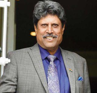 Do not take out bat-ball in children's hands - Kapil Dev | मुलांच्या हातातून बॅट-बॉल काढून घेऊ नका - कपिल देव