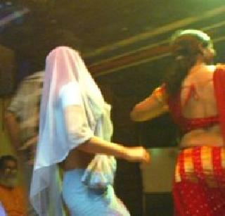 Mumbai resumes again, 3 dance bars licenses | मुंबईत पुन्हा छमछम, 3 डान्सबारना परवाने