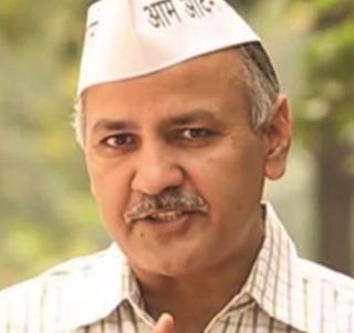 Manish Sisodia - Defamation of Delhi University due to Modi's Degree | पंतप्रधान मोदींच्या पदवी वादामुळे झाली दिल्ली विद्यापीठाची बदनामी - मनीष सिसोदिया