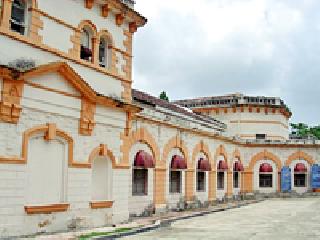 The glory of the central museum is back | मध्यवर्ती संग्रहालयाचे वैभव परतले The glory of the central museum is back | मध्यवर्ती संग्रहालयाचे वैभव परतले