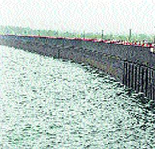 Within a twelve days, half a tm water | बारा दिवसांत संपले दीड टीएमसी पाणी Within a twelve days, half a tm water | बारा दिवसांत संपले दीड टीएमसी पाणी