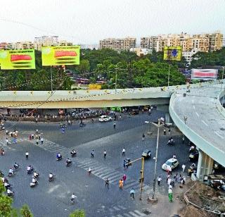 Breathing freely at Jeep Chowk | जेधे चौक घेणार मोकळा श्वास Breathing freely at Jeep Chowk | जेधे चौक घेणार मोकळा श्वास