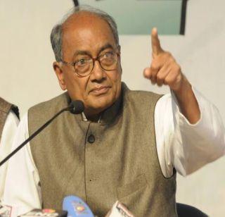 NCP should merge with Congress: Digvijay Singh | ...तर राष्ट्रवादीने काँग्रेसमध्ये विलीन व्हावे- दिग्विजय सिंह