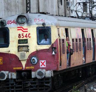 Central Railway offload: Signaling system closed on six lines near Vikhroli | मध्य रेल्वेचा बोजवारा : विक्रोळीजवळ सहाही मार्गांवरील सिग्नल यंत्रणा बंद