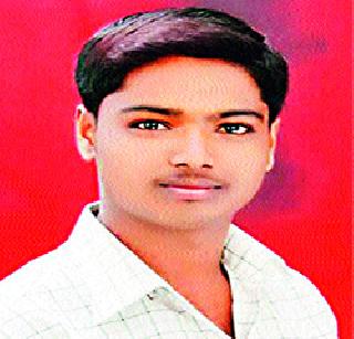 Sandeep finished his life and passed it ... | संदीपने जीवनयात्रा संपवली आणि तो पास झाला... Sandeep finished his life and passed it ... | संदीपने जीवनयात्रा संपवली आणि तो पास झाला...