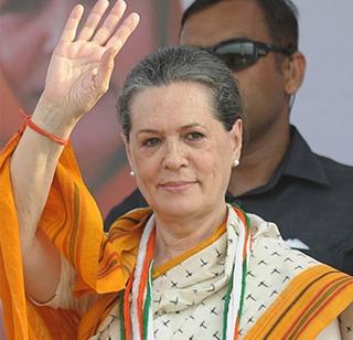 Modi is not just the Prime Minister of India, 'Shahenshah' - Sonia Gandhi | मोदी केवळ देशाचे पंतप्रधान, 'शहेनशहा' नव्हे - सोनिया गांधी