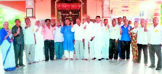 'Namrata' supremacy in District Council staff organization | जिल्हा परिषद कर्मचारी संस्थेत ‘नम्रता’चे वर्चस्व 'Namrata' supremacy in District Council staff organization | जिल्हा परिषद कर्मचारी संस्थेत ‘नम्रता’चे वर्चस्व