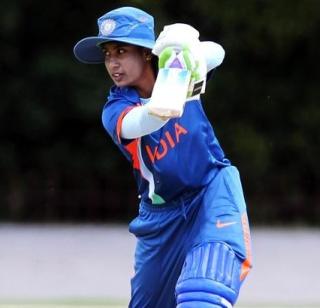 Permission for women's cricket league | महिला क्रिकेटपटूंना लीगसाठी परवानगी