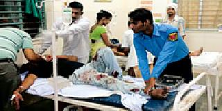 Tractor hits Indica; One killed | ट्रॅक्टरला इंडिकाची धडक; एक ठार Tractor hits Indica; One killed | ट्रॅक्टरला इंडिकाची धडक; एक ठार